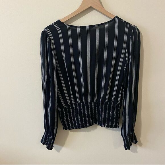 American Eagle Striped Smocked Long Sleeve - Picture 3 of 6